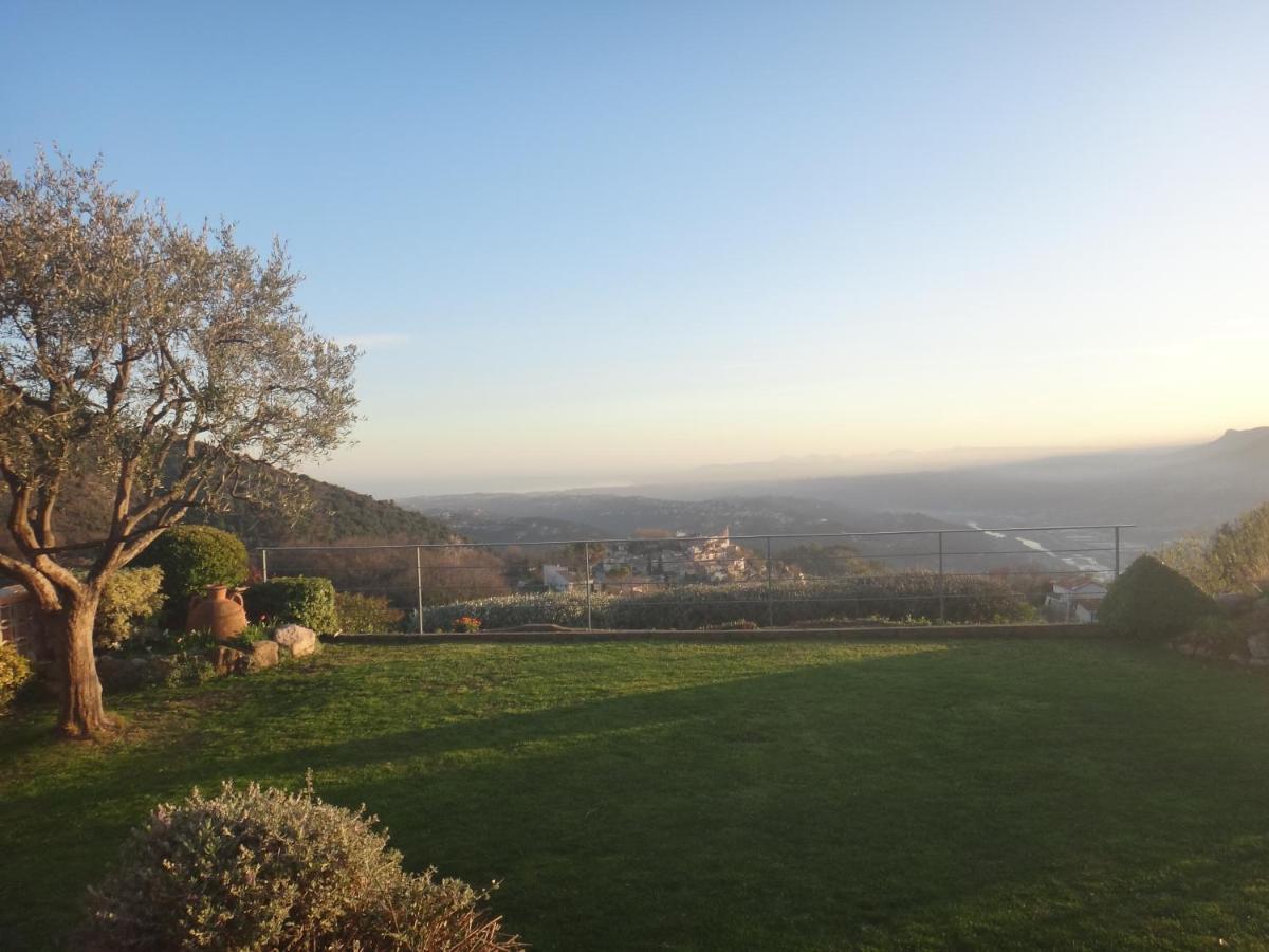 Villa Aspremont Aspremont  ภายนอก รูปภาพ