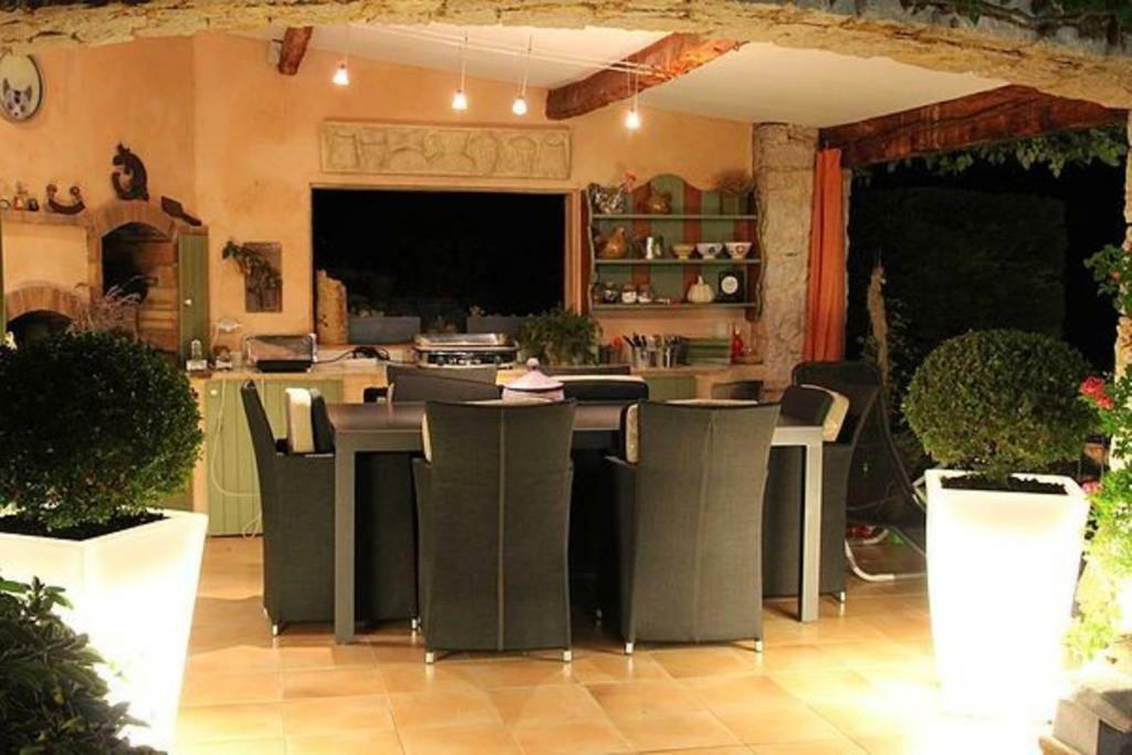 Villa Aspremont Aspremont  ภายนอก รูปภาพ