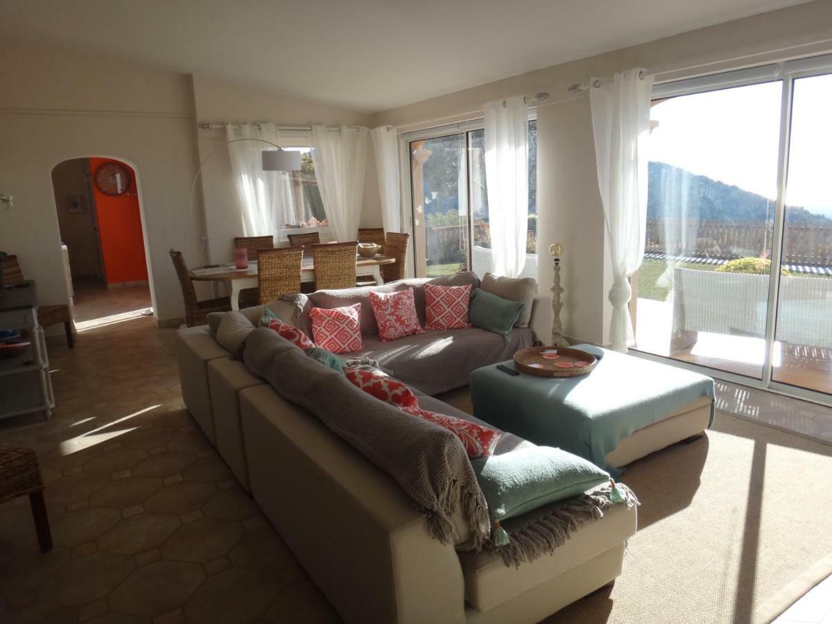 Villa Aspremont Aspremont  ภายนอก รูปภาพ